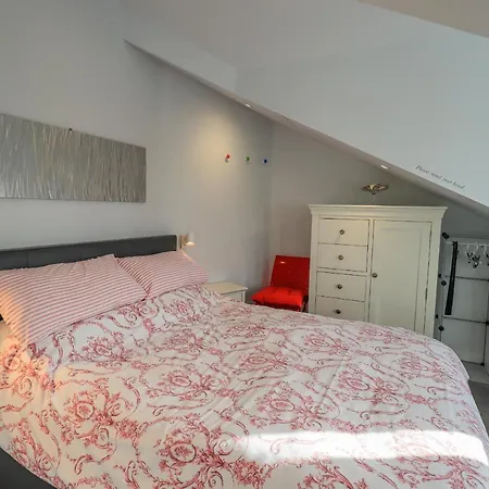 Quarry End Holiday home *