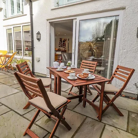 بيت للعطل Quarry End ويندرمير